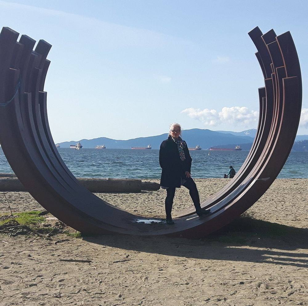 Meet your Posher, Marijon